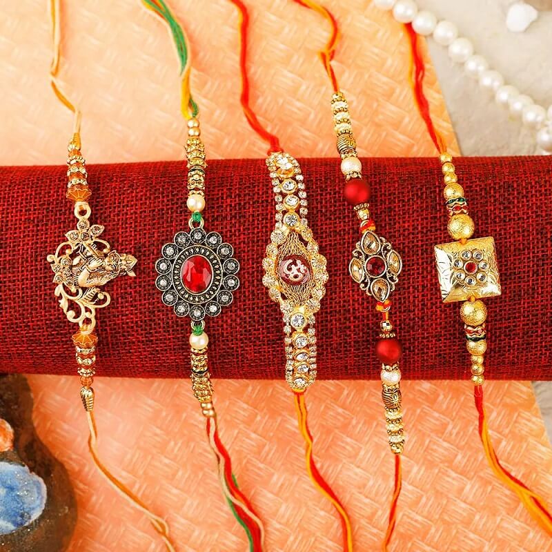 rakhi 002