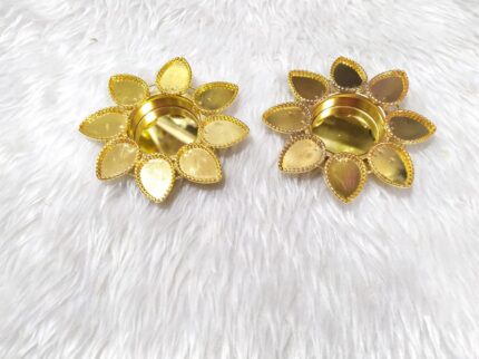 gold diya